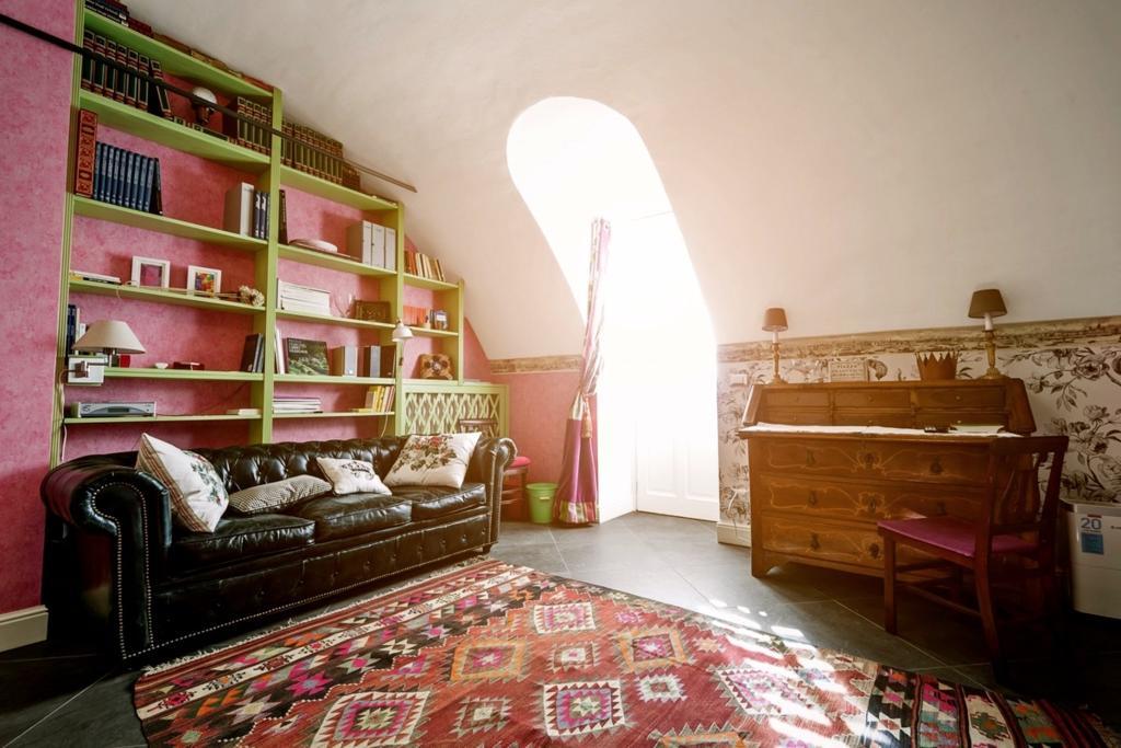 Apartmán La Finestra Sul Cortile Aosta Exteriér fotografie